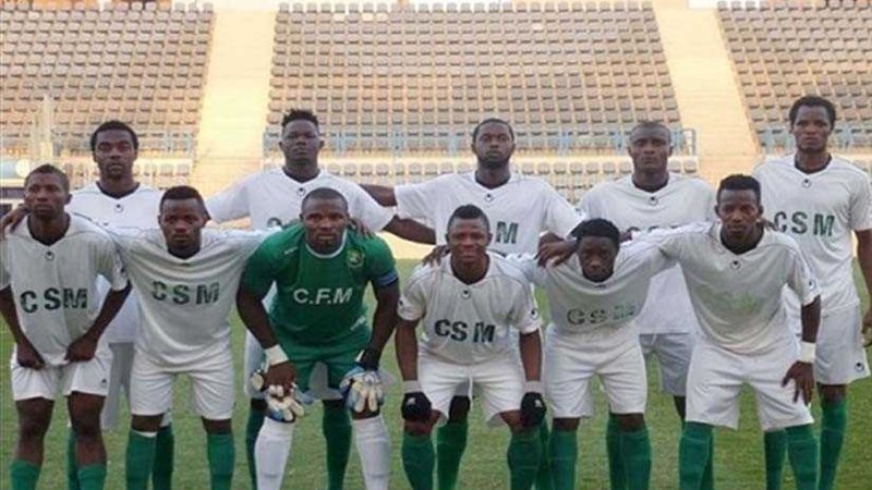 مونانا الجابوني يصل