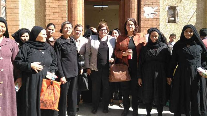 نائبة تدعو سيدات