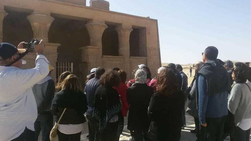 المنطقة الأثرية بتونا