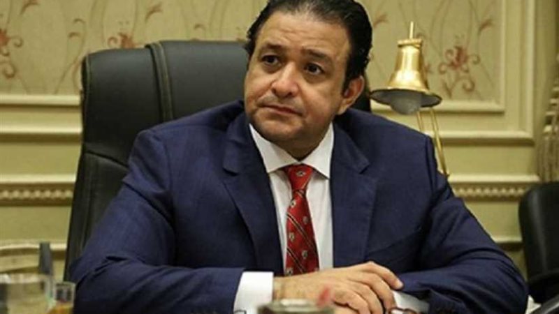 عابد: الاجتماع بعمال