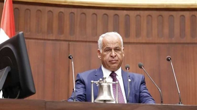 فرج عامر يقدم بياناً