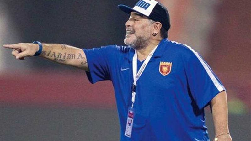 الفجيرة يعلن إقالة