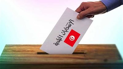لأول مرة.. أفراد الجيش والشرطة يدلون بأصواتهم في الانتخابات البلدية بتونس