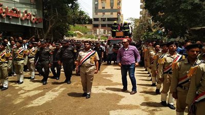 جنازة عسكرية وشعبية للشهيد الرائد 