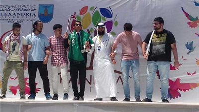 الشباب السعودي ينقل تراث المملكة في يوم الجاليات بـ