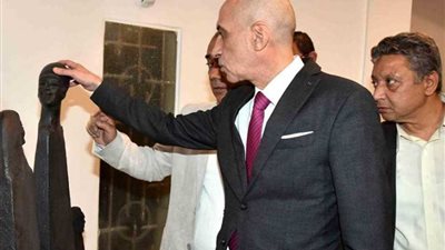 سرور يفتتح متحف الفنان حسن حشمت بعين شمس (صور)