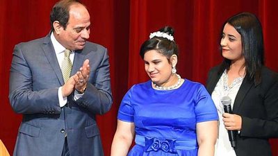 السيسي: تشرفت بحضور الندوة التثقيفية للقوات المسلحة بمناسبة ذكرى تحرير سيناء