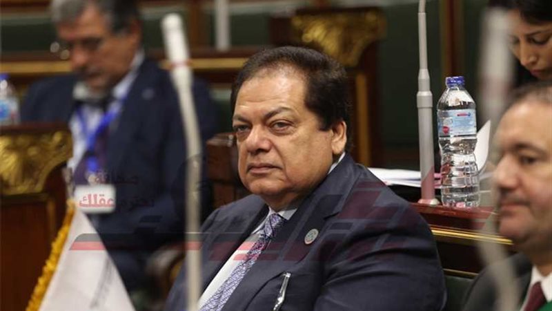 أبو العينين لوفود