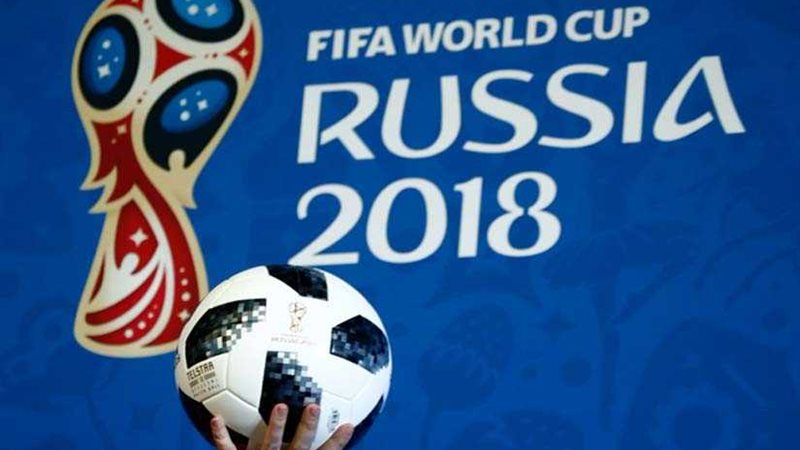 فيفا يعلن قائمة حكام