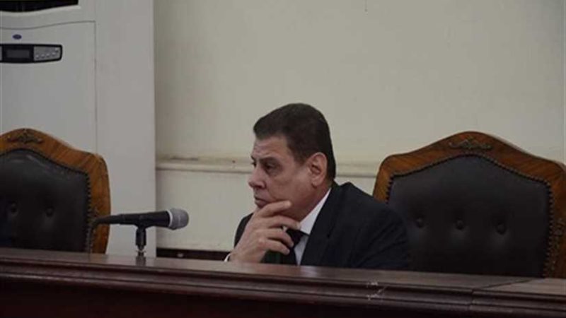 جلسة سرية لسماع مرسى