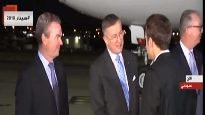 وصول ماكرون لأستراليا