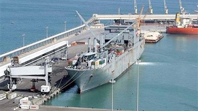 جمارك سفاجا تحبط 8 محاولات تهرب جمركى لمستحضرات وأدوات التجميل