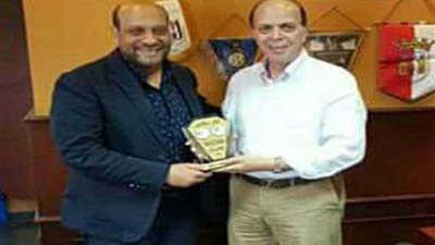 «الشامي» يزور نجوم المستقبل لتهنئته بالصعود للممتاز