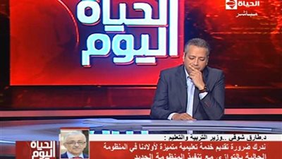 وزير التعليم يكشف حقيقة 