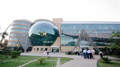 يوم حافل بالزيارات لأطفال السرطان لدعم 