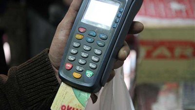 70 مليون مواطن يبدؤون صرف المقررات التموينية عن شهر مايو