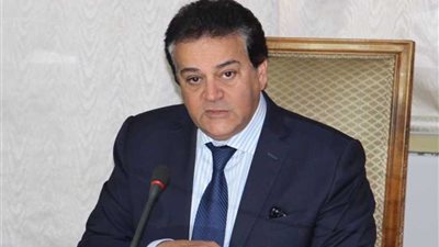 وزير التعليم العالي يطلب زيادة مخصصات المستشفيات الجامعية