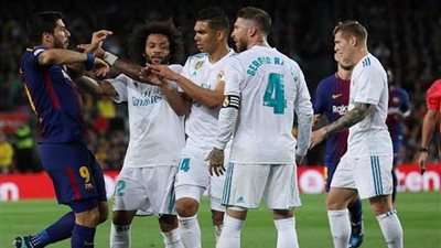 كلاسيكو الأرض.. ريال مدريد يتعادل أمام برشلونة 1/1 في الشوط الأول