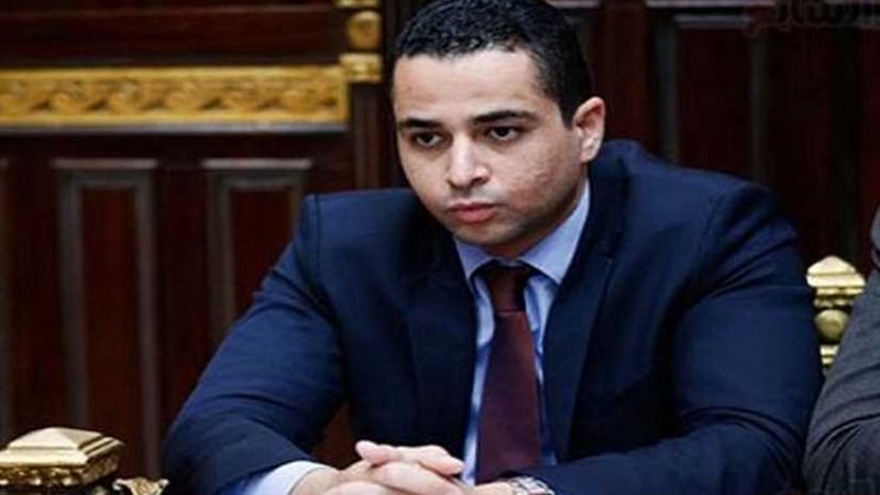 برلمانى يطالب بتشكيل