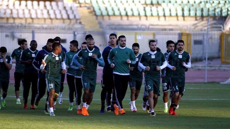 المصري يؤدى المران