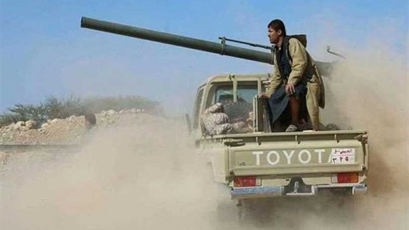 الجيش اليمني يقتحم