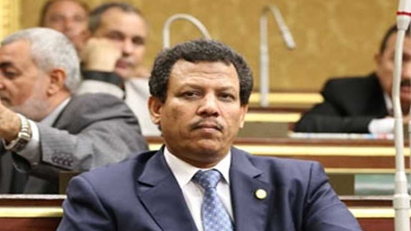 برلماني: غرقنا في