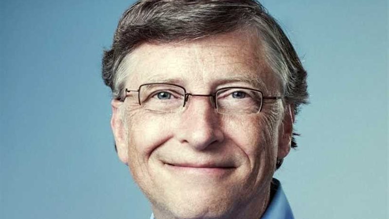 بيل جيتس يشيد بمعلمته