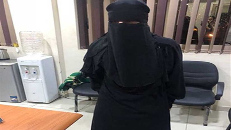 لغز الشاب المنقب