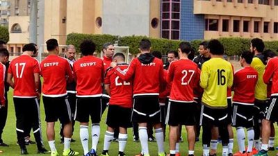منتخب الشباب يغادر القاهرة فجر الأربعاء