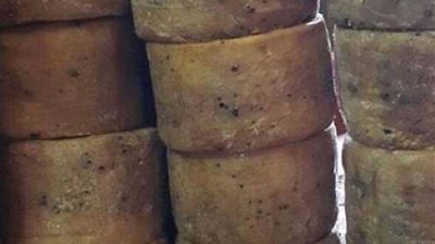 ضبط 3 أطنان جبنة رومي في حملة تموينية بالبحيرة