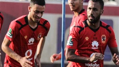 طبيب الأهلي يكشف موقف عاشور ومحسن بعد الإصابة