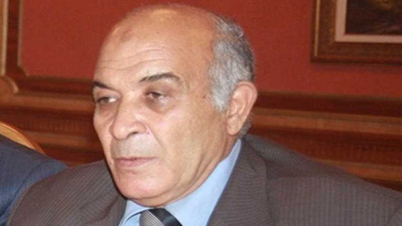 اختيار 65 مستشار