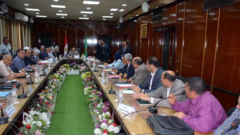 تجهيز منافذ لأسماك