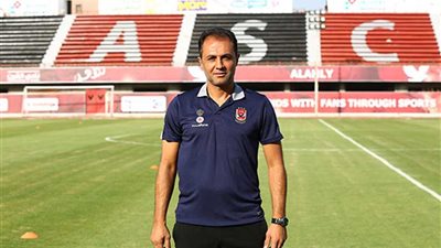 أيوب يكشف موقف ثنائي الأهلي من المشاركة بمعسكر الإمارات