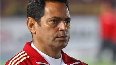 درع اتحاد كرة القدم للسفير المصري بالسنغال