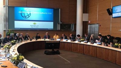 رئيس الرقابة الإدارية يلتقي مسؤولي البنك الدولي