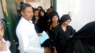 ميرفت موسى تنظم قافلة طبية مجانية بقرية نواي بالمنيا