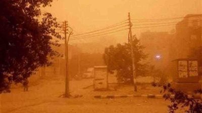 العاصفة الترابية تؤجل الامتحانات بجامعة سوهاج..وانقطاع الكهرباء