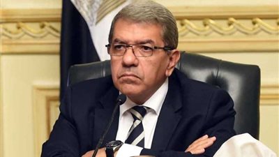 المالية : تقرير 