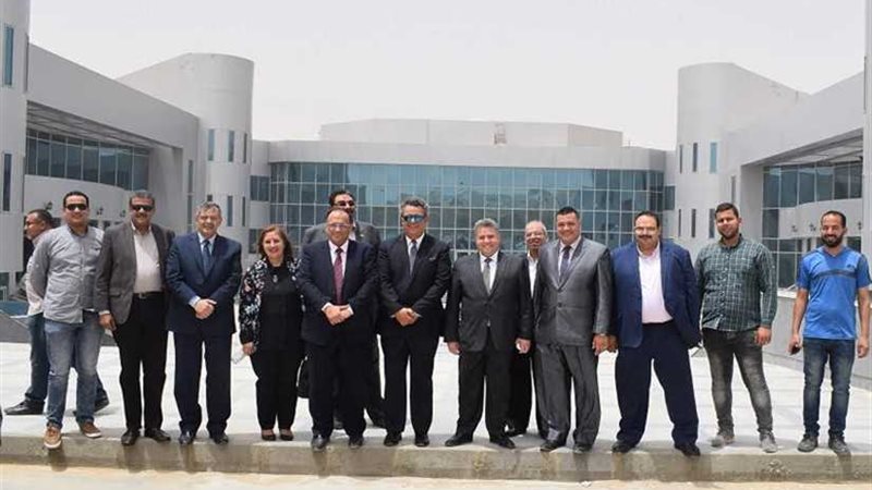 لجنة قطاع طب الأسنان