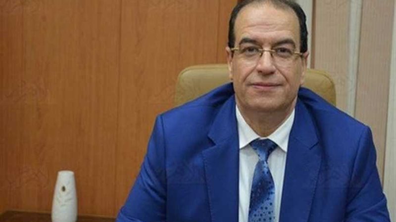 غلق 4 صيدليات بمركز