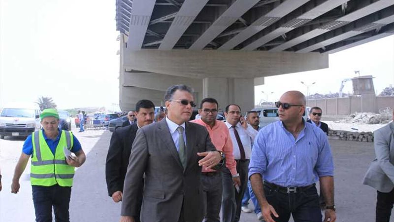 وزير النقل يتابع