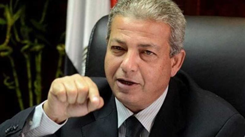 وزير الشباب يعلن