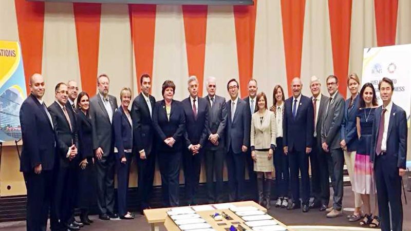 عرفان يعرض تجربة