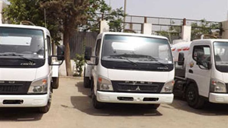 توفير 8 سيارات مياه