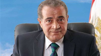 وزير التموين: غدا صرف المواد التموينية للمستحقين يدويا لحين إصدار البطاقات