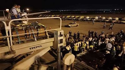 البابا تواضروس يستقبل رفات الشهداء