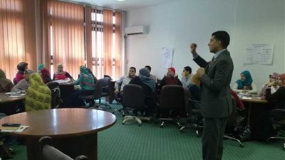 رئيس جامعة دمنهور يفتتح 