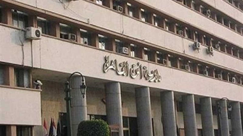 يسرق الدراجات بإلقاء