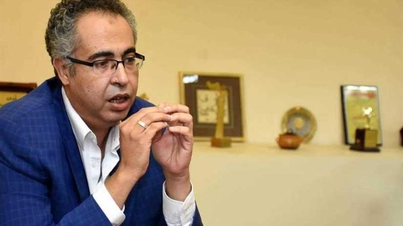 إسماعيل مختار: الفني